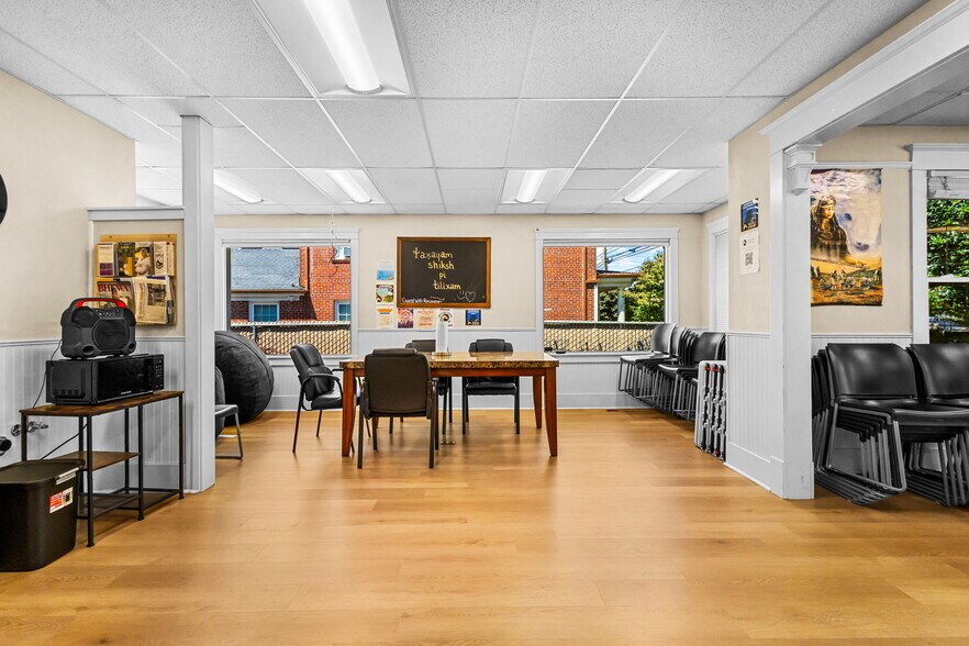 More Photos Of 1800 State St, Salem Medical For Sale