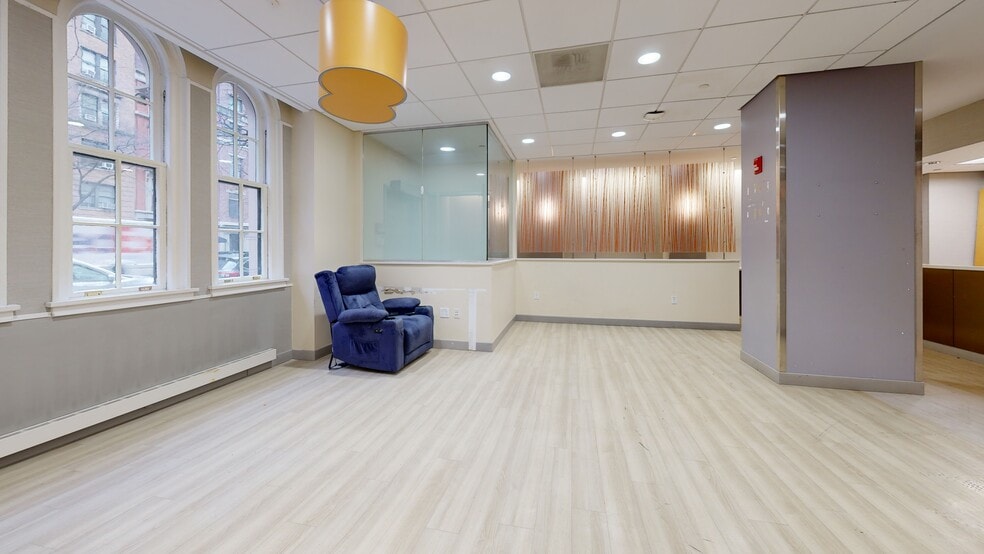 Primary Photo Of 21 W 86th St, New York Apartments For Lease