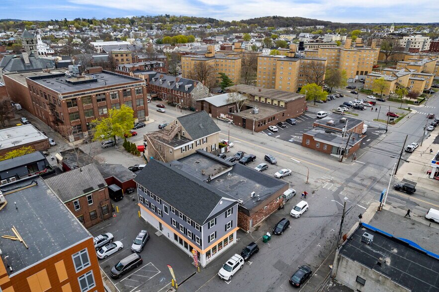 More Photos Of 138-140 Middlesex St, Lowell Storefront Retail Office For Lease