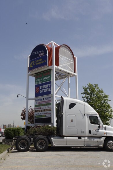 More Photos Of 263 Queen St E, Brampton Unknown For Lease