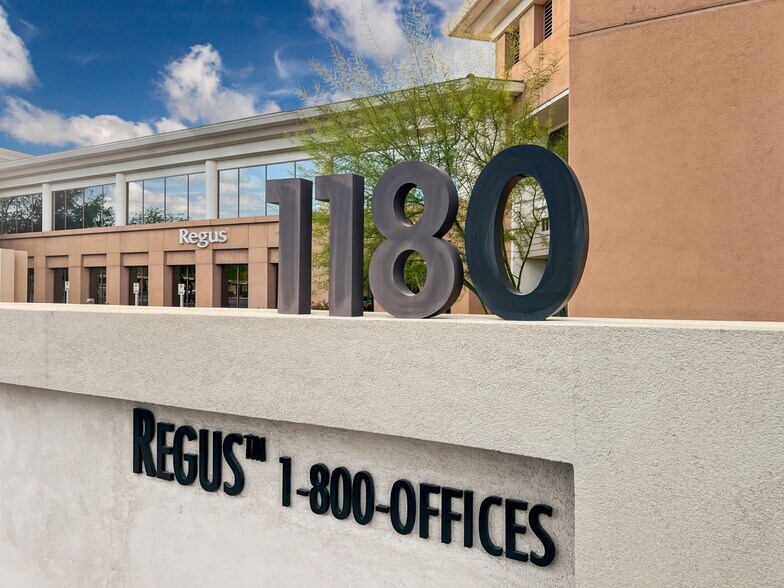More Photos Of 1180 N Town Center Dr, Las Vegas Coworking Space