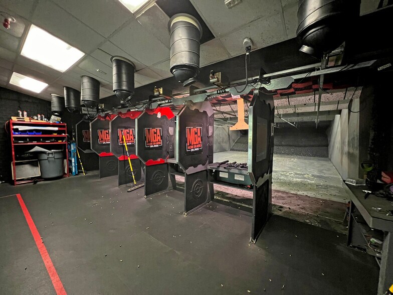 More Photos Of 5805-5825 W Irlo Bronson Memorial Hwy, Kissimmee General Retail For Lease