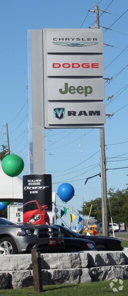 More Photos Of 201 Bayly St W, Ajax Auto Dealership For Lease