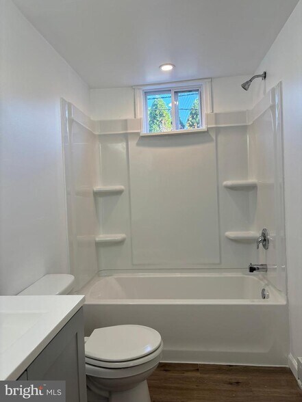 More Photos Of 203 Princeton Ave, National Park Apartments For Sale