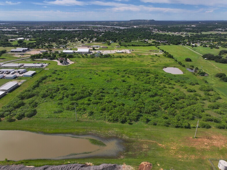 More Photos Of 1312 Weatherford Hwy, Granbury Land For Sale