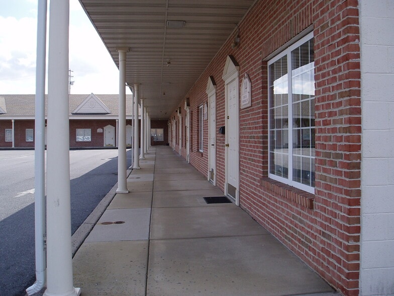 More Photos Of 1829 New Holland Rd, Reading Office For Sale