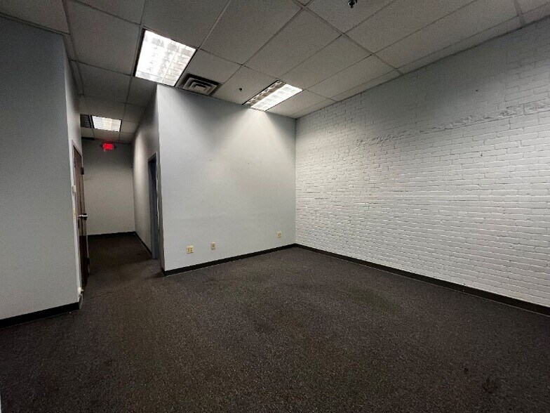 More Photos Of 85-89 W Main St, Meriden, Ct, Meriden Loft Creative Space For Lease