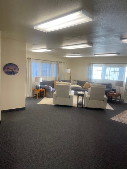 More Photos Of 7255 Joshua Ln, Yucca Valley Medical For Lease