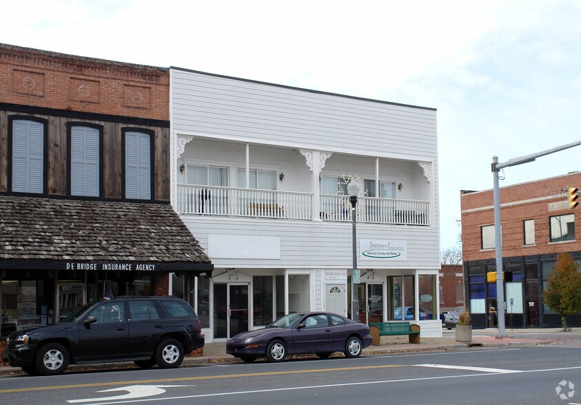 More Photos Of 124-126 N Lebanon St, Lebanon Storefront Retail Office For Lease
