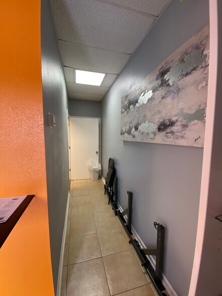 More Photos Of 5120 N Florida Ave, Tampa Health Club For Lease