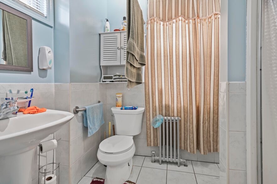 More Photos Of 509 Liberty Ave, Brooklyn Funeral Home For Sale