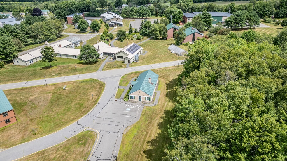 More Photos Of 90 Quaker Hill Rd, Unity Schools For Sale