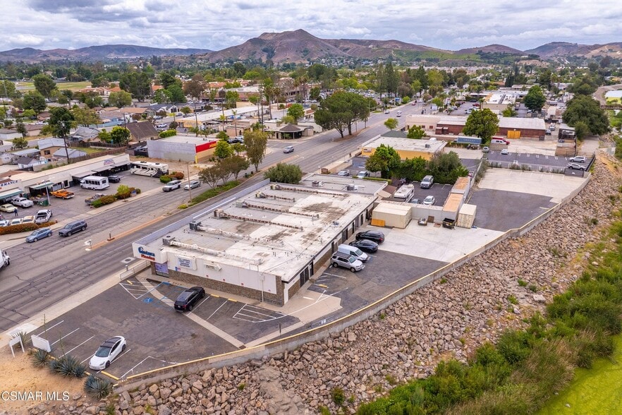 More Photos Of 875 E Los Angeles Ave, Simi Valley Freestanding For Sale