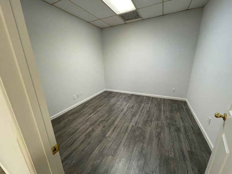 More Photos Of 3540 El Camino Real, Atascadero Office For Sale