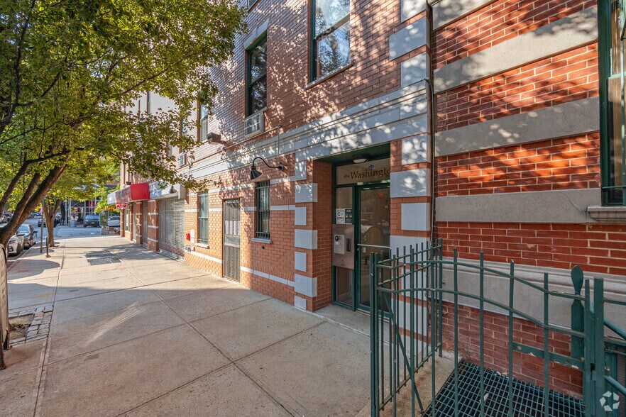 More Photos Of 231 W 148th St, New York Apartments For Lease
