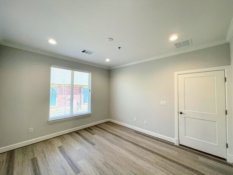 More Photos Of 400 Stonebrook Pky, Frisco Office For Lease