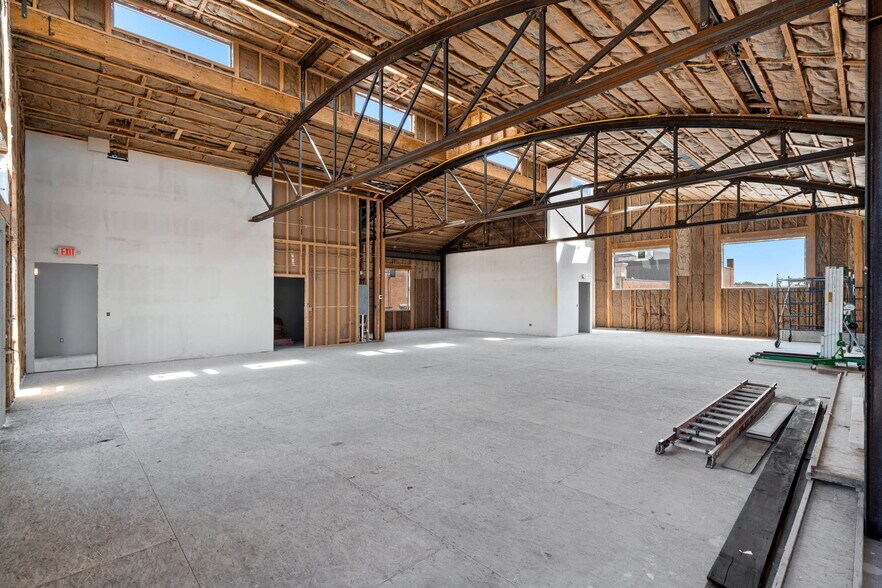 More Photos Of 319 N Cleveland Ave, Loveland Storefront Retail Residential For Lease