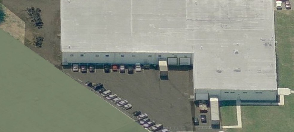 More Photos Of 230 Liberty St, Metuchen Warehouse For Sale