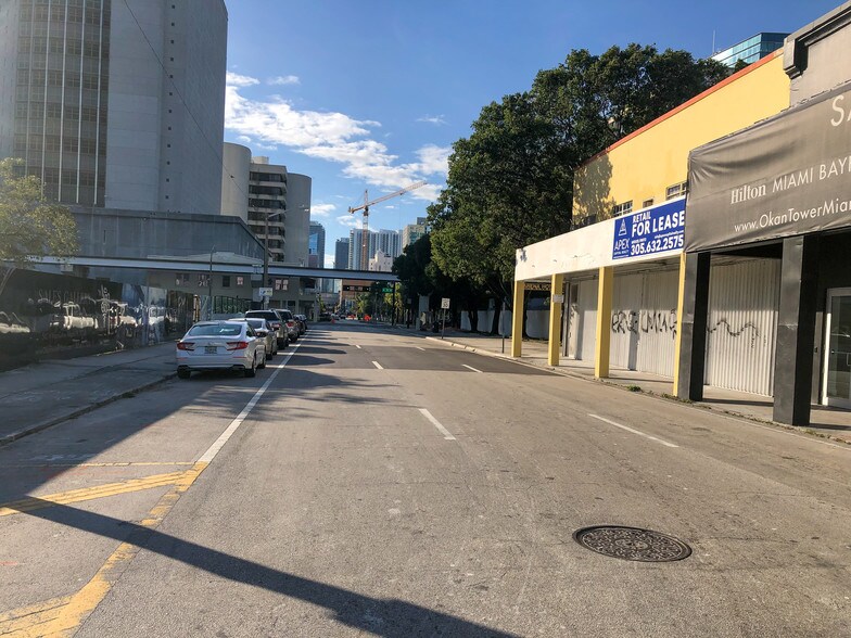 More Photos Of 542 N Miami Ave, Miami Storefront Retail Office For Lease