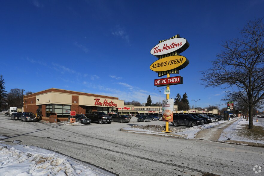 More Photos Of 120 Ottawa St N, Kitchener General Retail For Lease