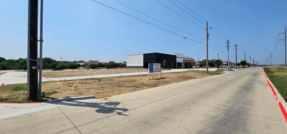 Primary Photo Of 401-411 Alta Mere Dr, Fort Worth Land For Sale