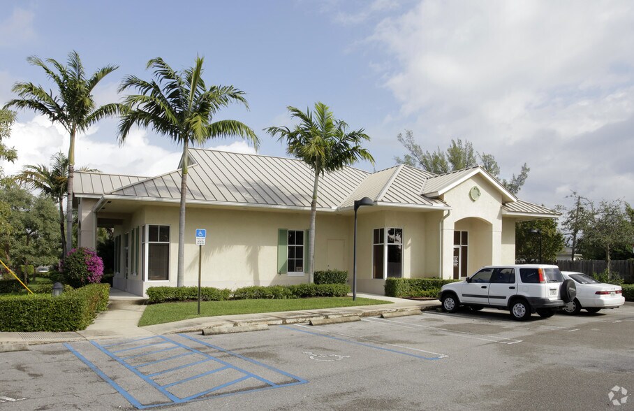 Primary Photo Of 525 NE 3rd Ave, Delray Beach Office For Lease