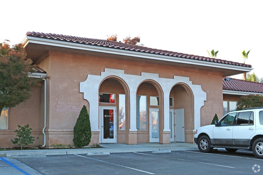 More Photos Of 9491 N Fort Washington Rd, Fresno Office For Lease