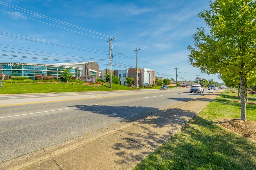 More Photos Of 1726 Gunbarrel Rd, Chattanooga Medical For Lease