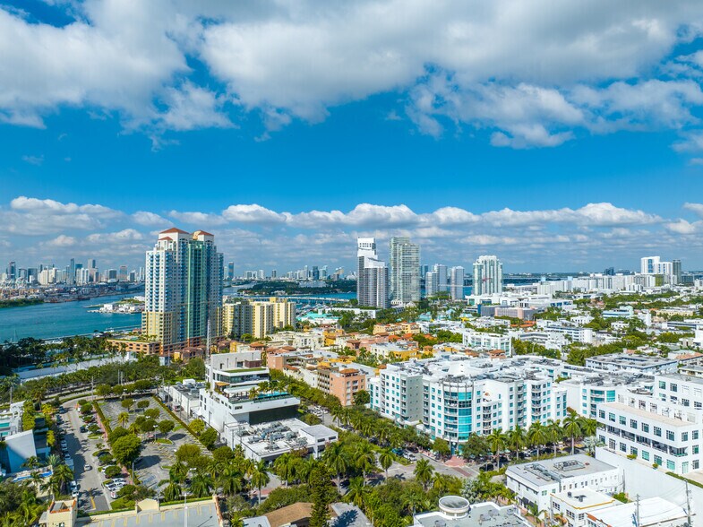 More Photos Of 110 Washington Ave, Miami Beach Apartments For Lease