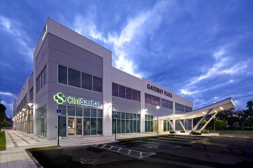 Primary Photo Of 2000 NW 87th Ave, Doral Medical For Lease