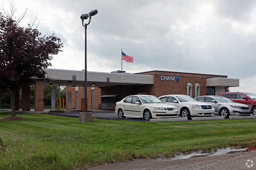 More Photos Of 10421 Middlebelt Rd, Romulus Bank For Sale