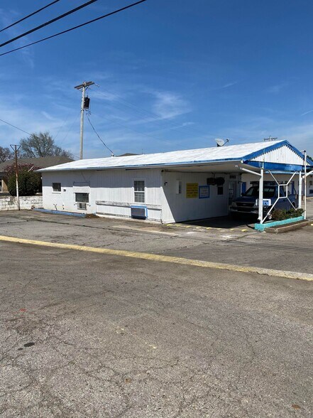 More Photos Of 3000 N Broadway St, Poteau Hotel For Sale