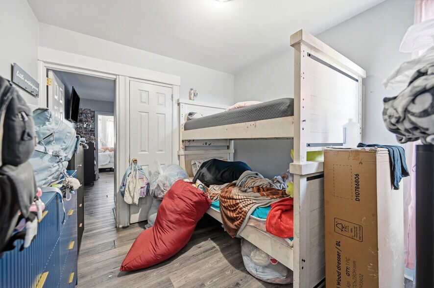 More Photos Of 4 Convent Ave, Yonkers Apartments For Sale