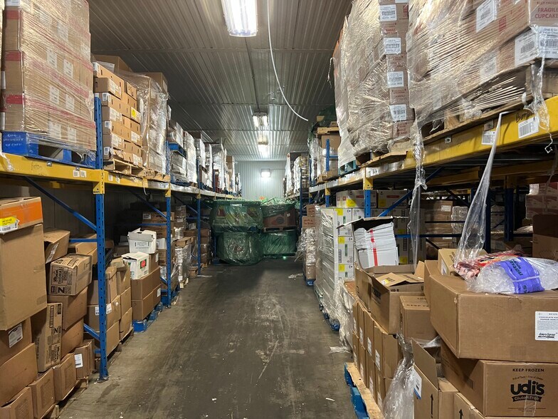 More Photos Of 36 Garden St, New York Mills Manufacturing For Lease