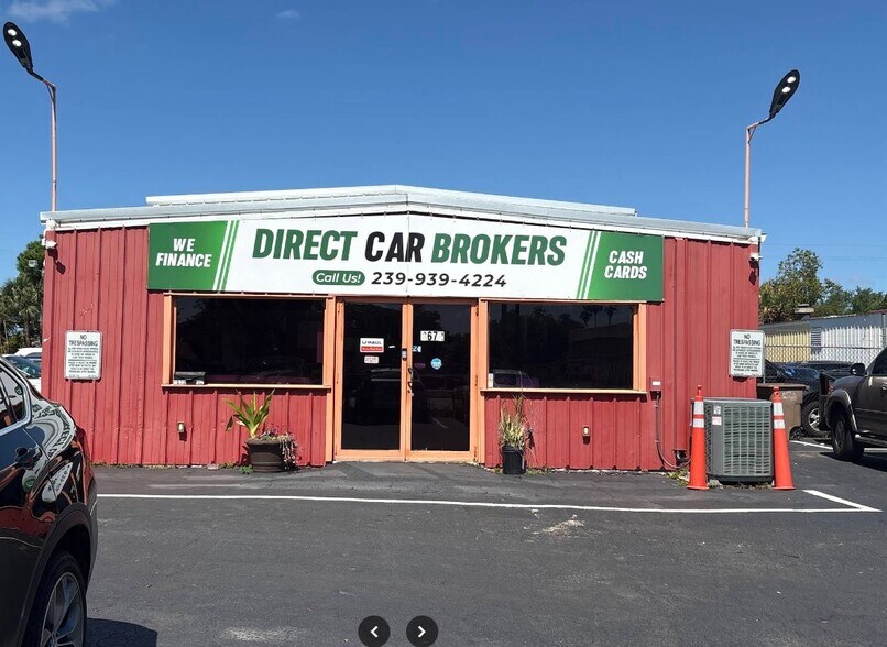 Primary Photo Of 3672-3680 Fowler Street, Fort Myers Industrial For Lease
