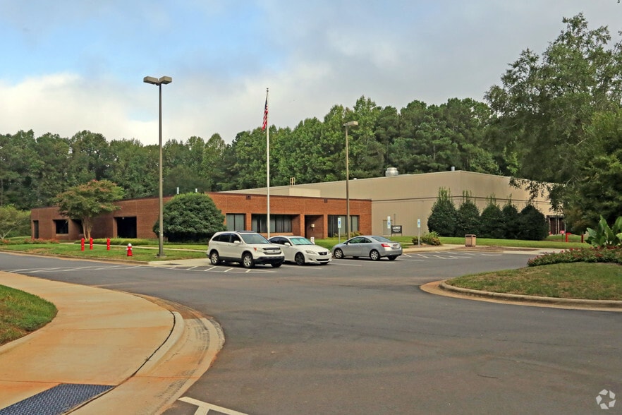 More Photos Of 1303-1339 5th Ave, Garner General Retail For Lease