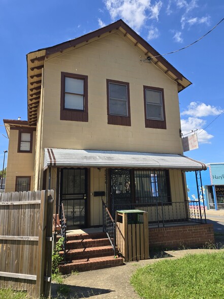 Primary Photo Of 3026 Meadowbridge Rd, Richmond Freestanding For Lease