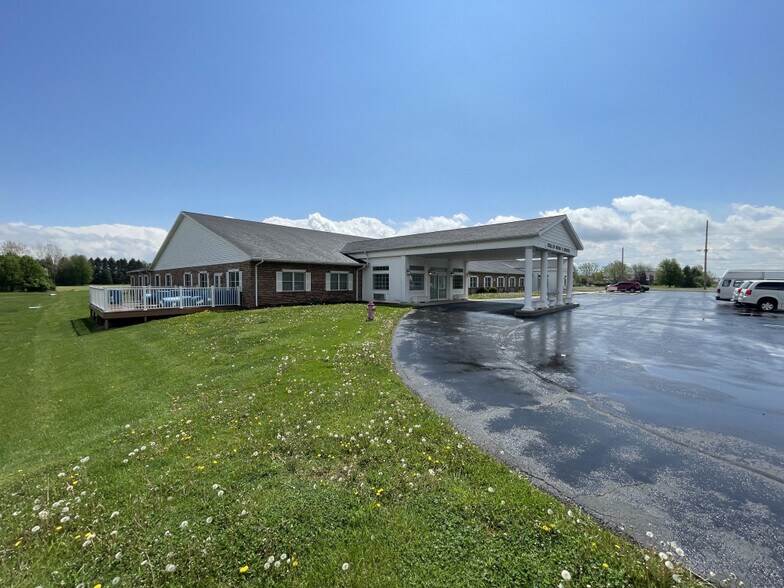 More Photos Of 1069 Klotz Rd, Bowling Green Medical For Lease