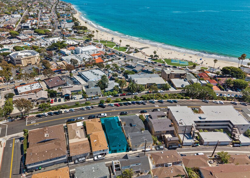 More Photos Of 216 Cliff Dr, Laguna Beach Apartments For Sale