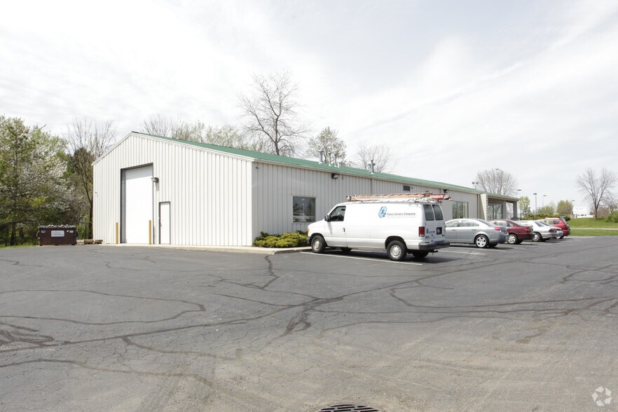 More Photos Of 4060 29th St SE, Kentwood Freestanding For Lease