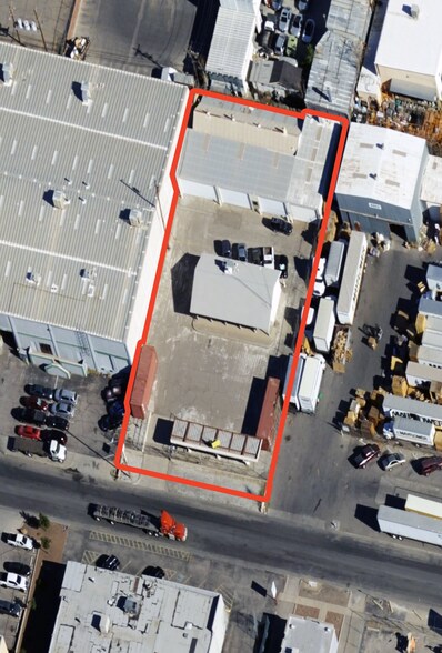 More Photos Of 6941 Commerce Ave, El Paso Warehouse For Sale