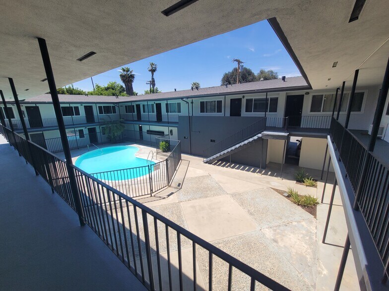 More Photos Of 1881 Loma Vista St, Riverside Apartments For Sale