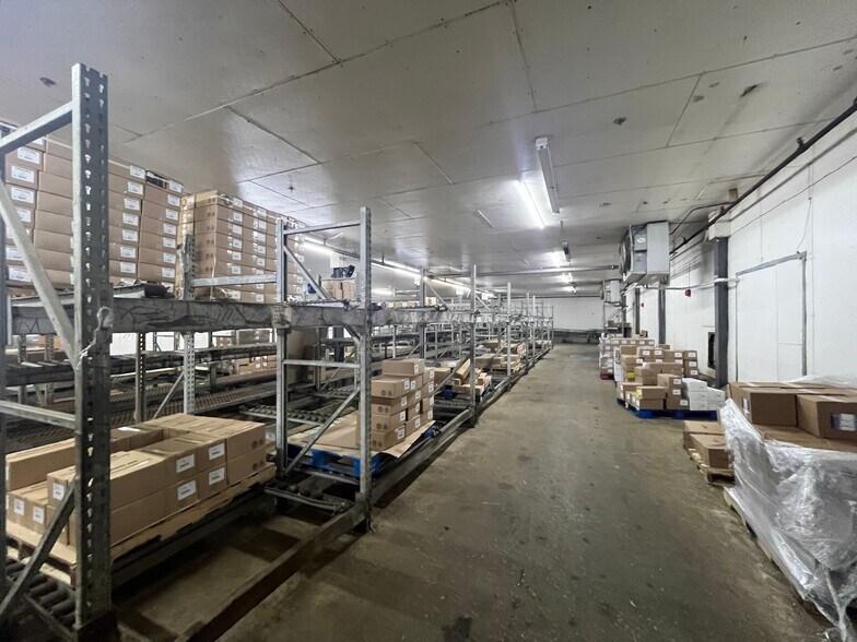 More Photos Of 1300-1344 S Front St, Philadelphia Warehouse For Sale