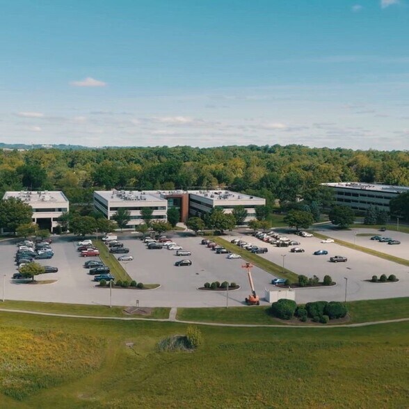 Primary Photo Of 325 Sentry Pky E, Blue Bell Coworking Space