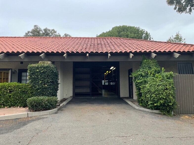 More Photos Of 26401 Calle Rolando, San Juan Capistrano Light Distribution For Lease