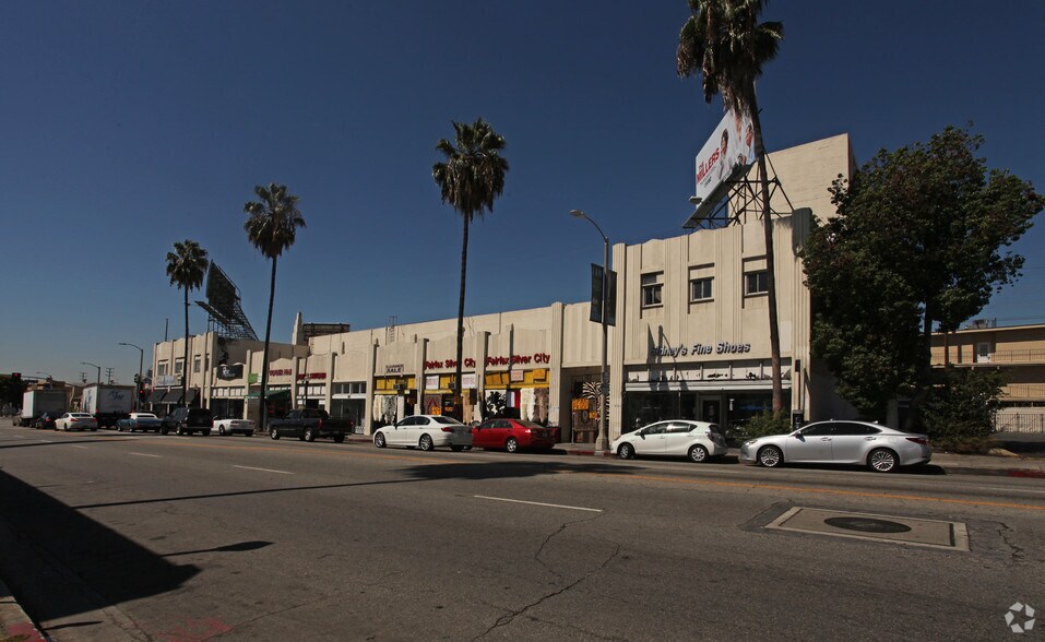 More Photos Of 7901 Beverly Blvd, Los Angeles Storefront Retail Office For Lease