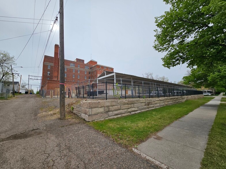 More Photos Of 1109 6th Ave N, Great Falls Assisted Living For Sale