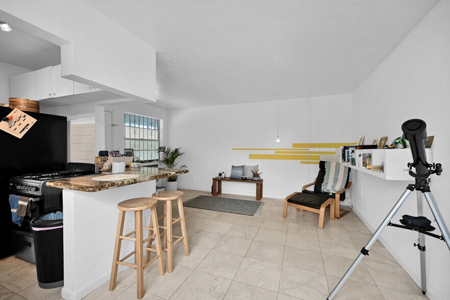More Photos Of 759 Meridian Ave, Miami Beach Apartments For Sale