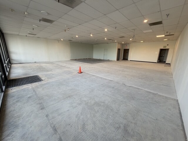 More Photos Of 777 California 49, Jackson General Retail For Lease