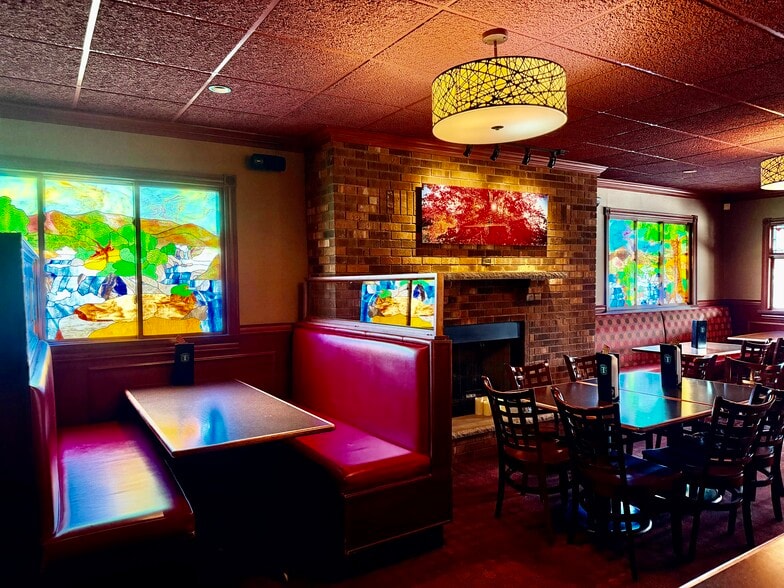 More Photos Of 291 Main St, Eynon Restaurant For Sale